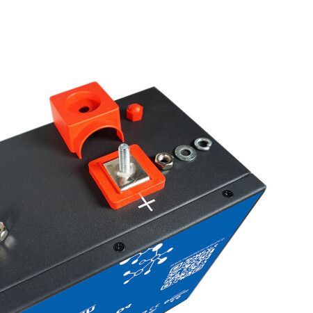 Ultimatron Batterie Lithium sous siège 12.8V 200ah 3
