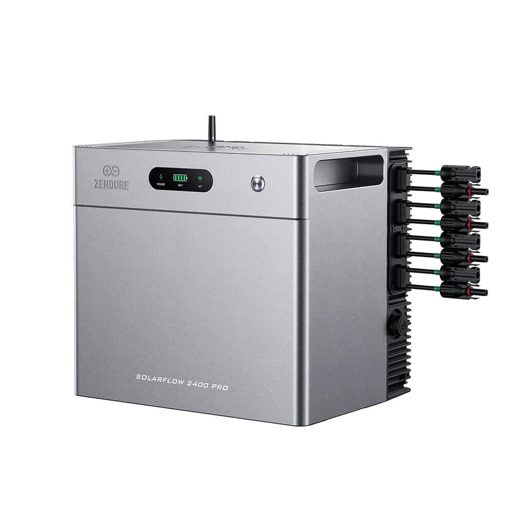 Zendure SolarFlow 2400 Pro : les 4 entrées photovoltaïques à connecteurs MC4