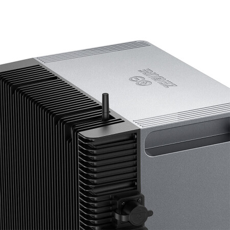 Zendure SolarFlow 2400 Pro - empilage sans c&acirc;blage externe des batteries AB3000L
